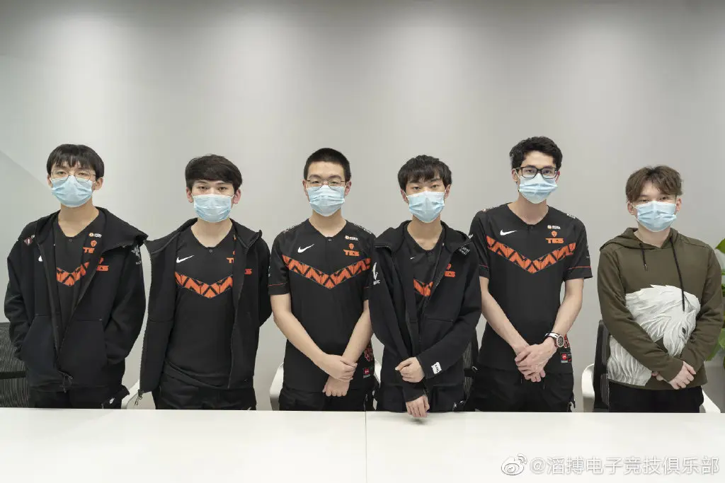 爱游戏体育-关于JackeyLove遭遇二十连败，美国队教练面临压力！的信息