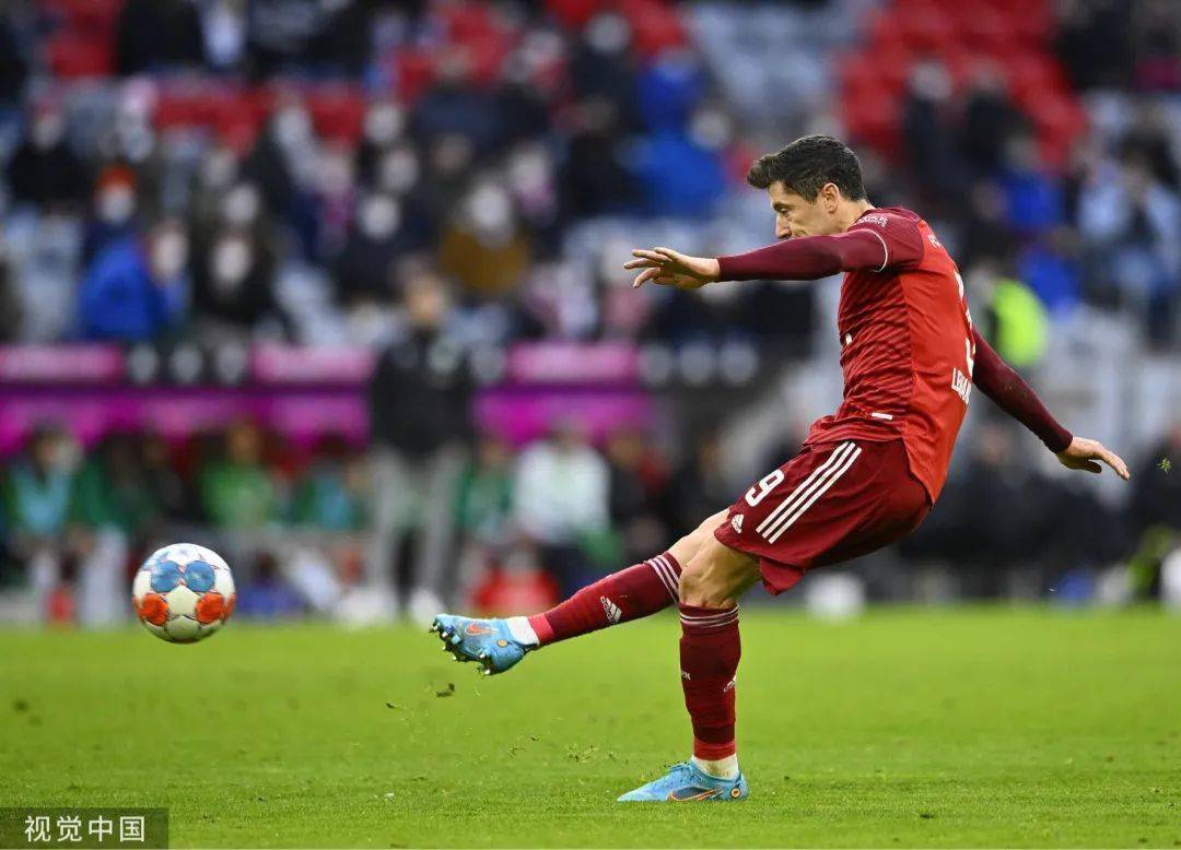 科维托娃连续十场比赛得分超过逆转，拜仁挑战极限！的简单介绍